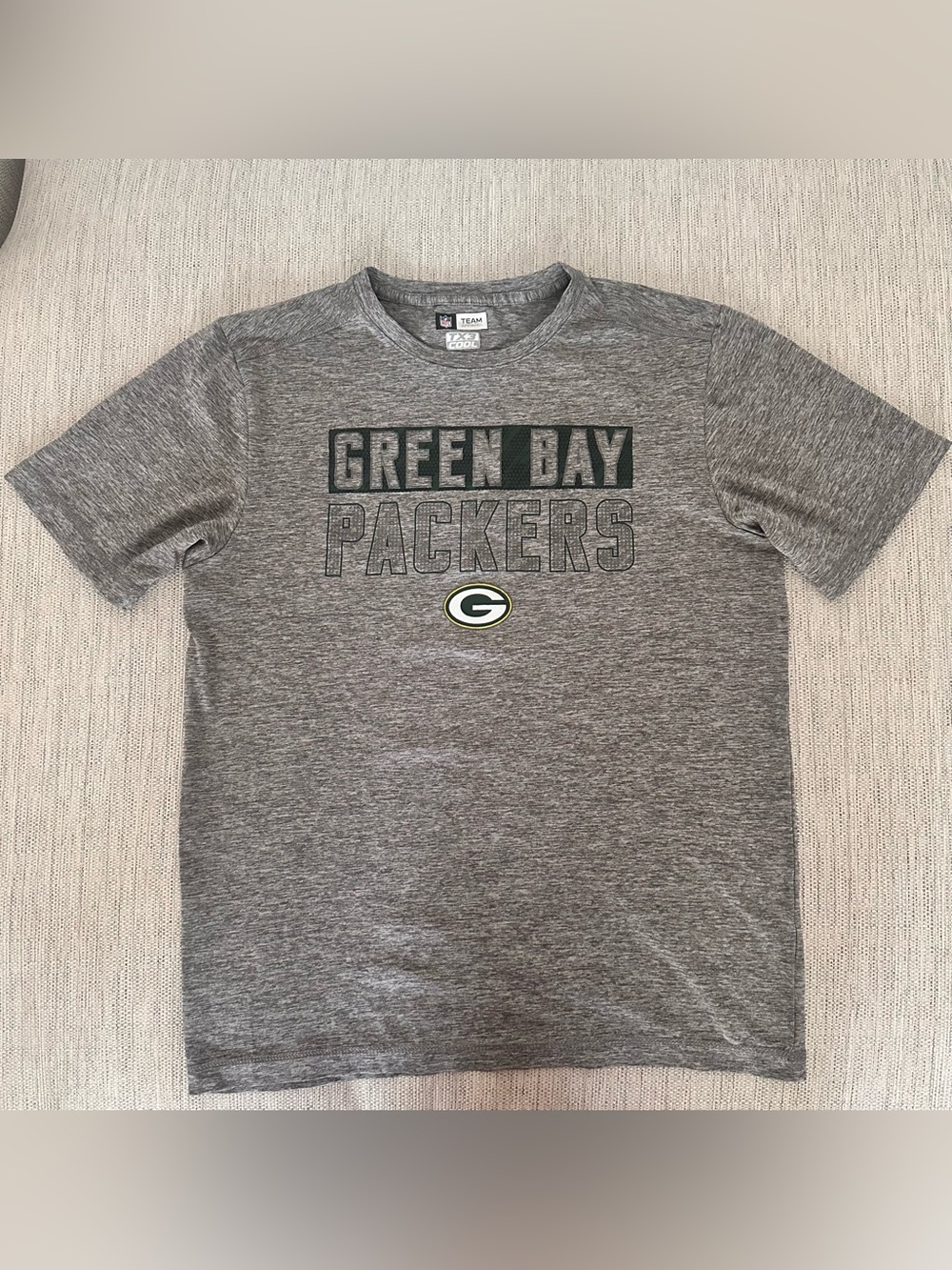 NFL Green Bay Packers Gray Heather Tee with Dark Green Chest Print